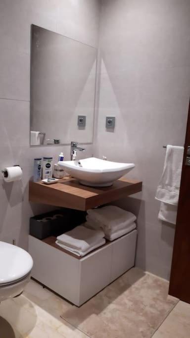 Chez Miguel Appartement Casablanca Avec Piscine 외부 사진