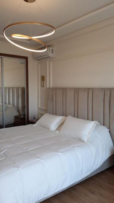 Chez Miguel Appartement Casablanca Avec Piscine 외부 사진