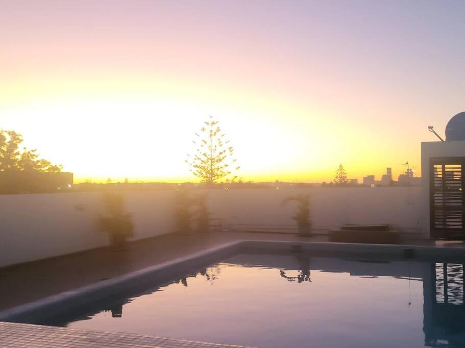 Chez Miguel Appartement Casablanca Avec Piscine 외부 사진